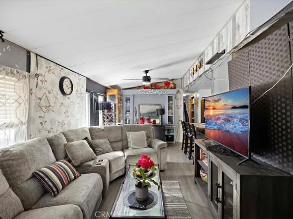 1081 W Arrow Hwy Space 46, Azusa, CA 91702