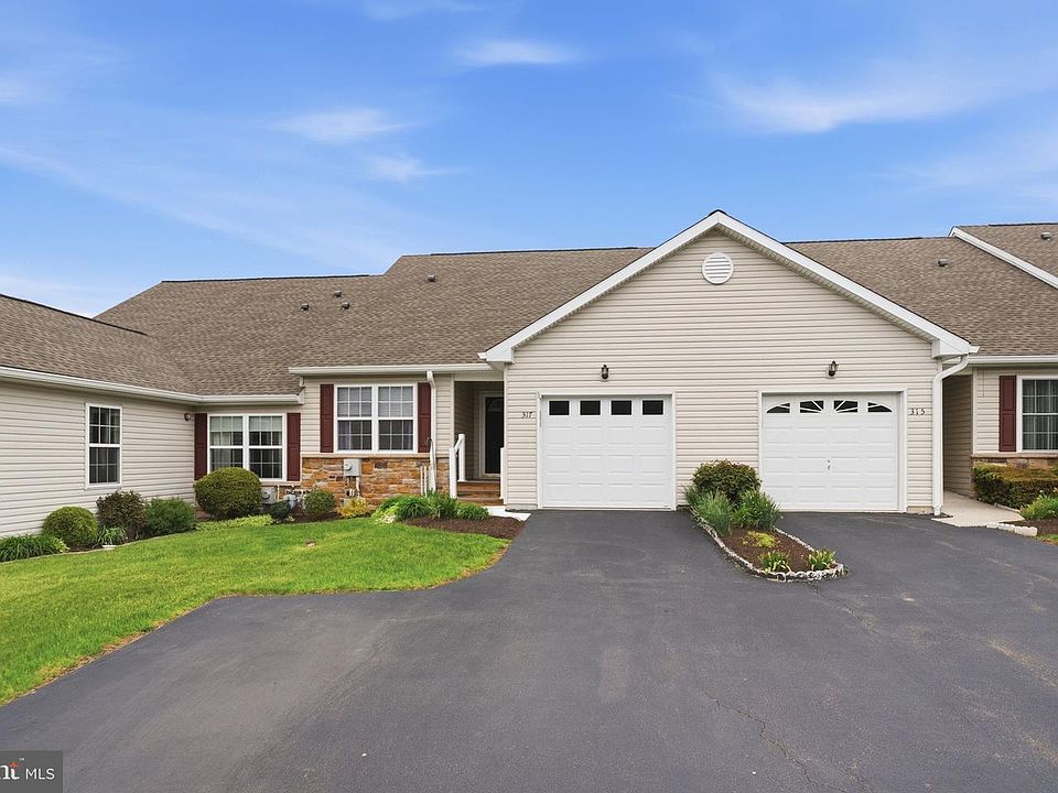 1st image of 317 Jefferson Ct