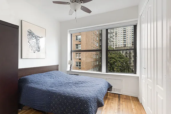 Rented by BLU Real Estate | media 11