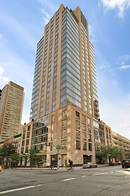 Rented by Corcoran | media 15