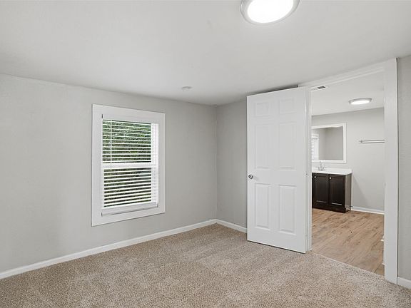 4th image of 1214 Jones St
