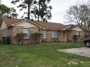 1621 Hazelwood St #B, Conroe, TX 77301