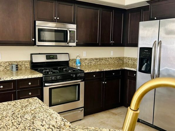 417 Sunrise Ln Unit 4