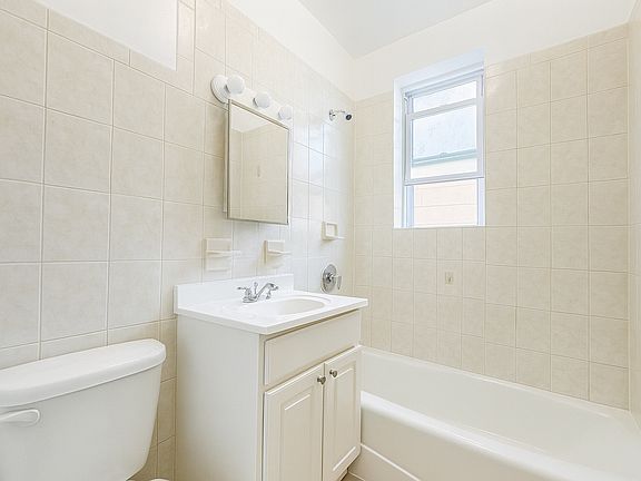 4th image of 111-119 Belgrove Dr #21
