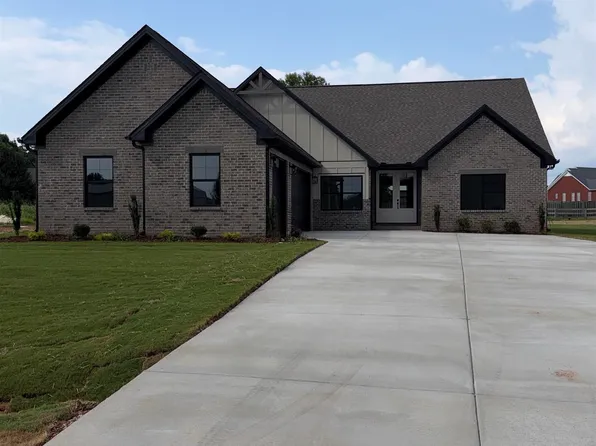 23807 Justin Brent Cir, Elkmont, AL 35620