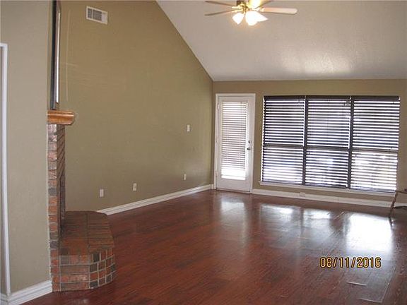 3rd image of 3702 Remington Dr