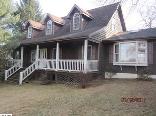 760 Buttermilk Spring Rd, Staunton, VA 24401