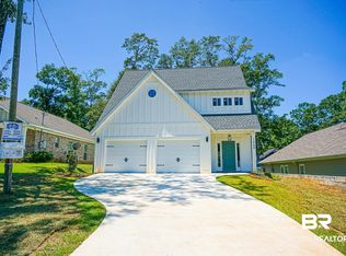 1068 Pinemont Dr, Mobile, AL 36609