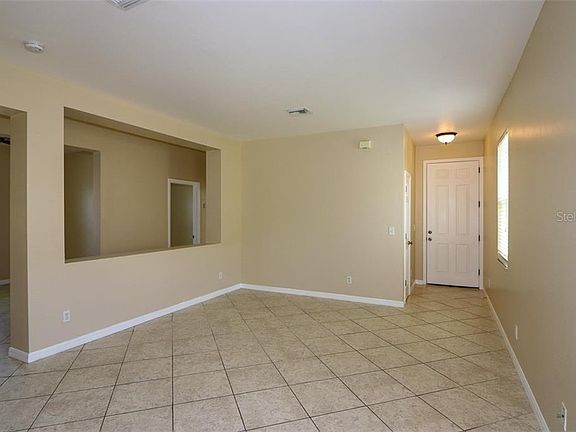 5th image of 13220 SW Pembroke Cir N
