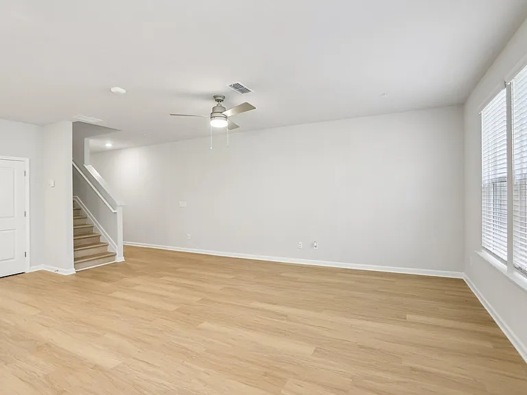 Quinn Residences at Pates Creek — Photo 62