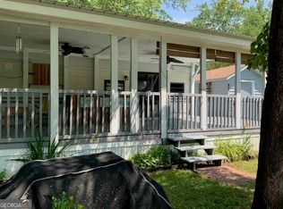 31 Blue Bonnet Ln, Cleveland, GA 30528