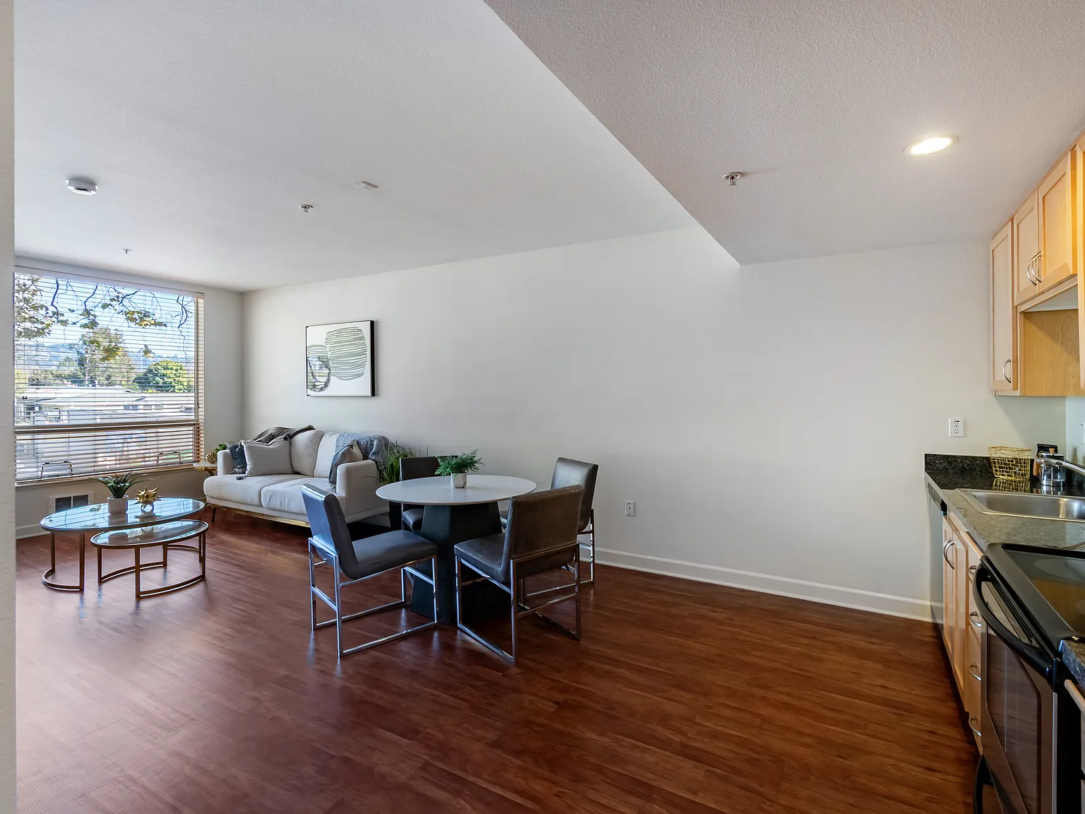 2700 San Pablo Ave — Photo 4