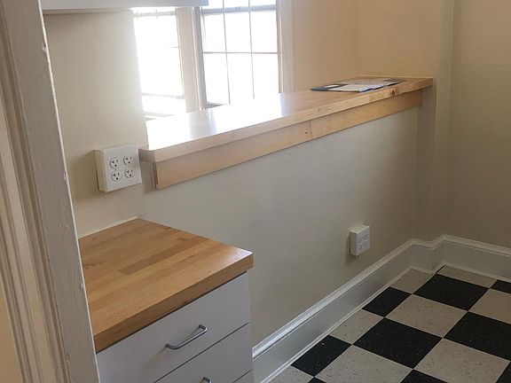 "03" Butcher Block and Kitchen