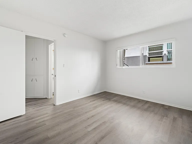 1236 McClellan Dr #1 — Photo 15
