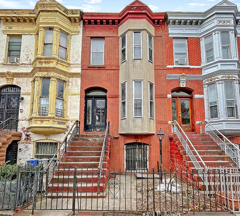 1st image of 900 Sterling Pl