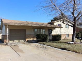 201 S Baytree Ave, North Platte, NE 69101