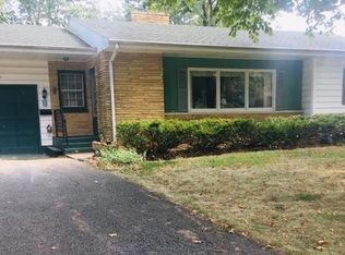 706 Wilson Ave, Hoopeston, IL 60942