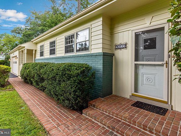 3rd image of 9232 Allwood Dr