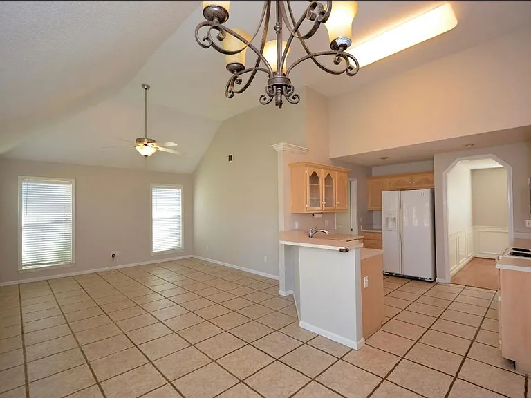 4001 Falliston Dr — Photo 27