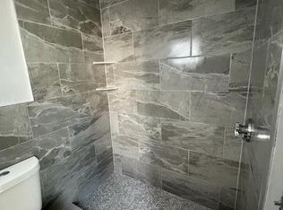 110 Montaup St APT 1, Fall River, MA 02724