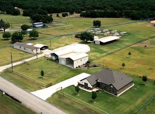 8840 Old Agnes Rd, Poolville, TX 76487