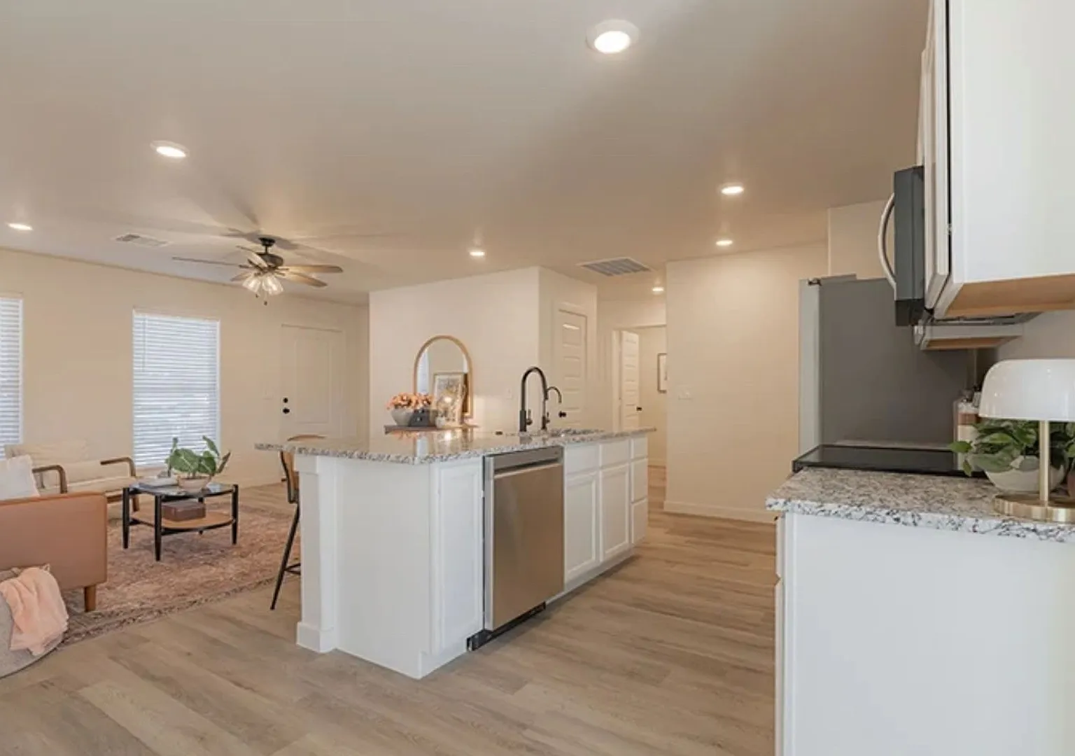 Take A Look In Havenbrook! — Photo 3