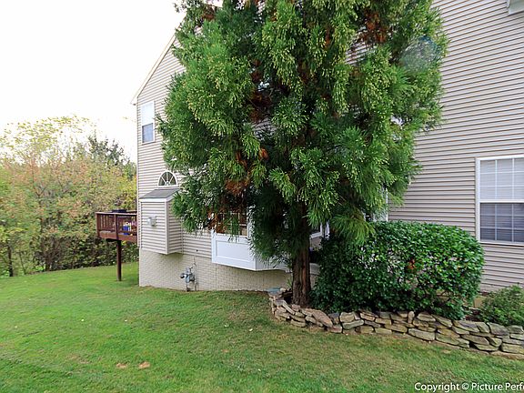 4th image of 11123 Pond Fountain Ct