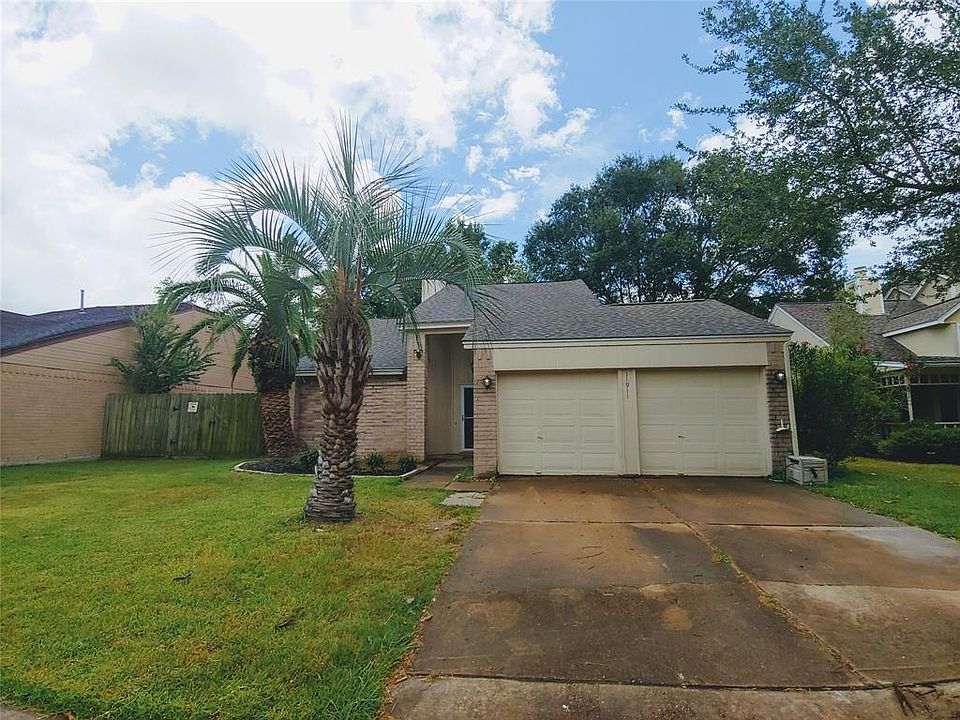 1st image of 11911 Wood Hollow Ln