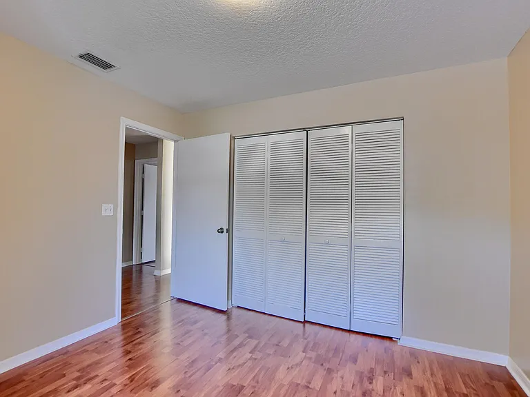 11073 Harbour Springs Cir — Photo 40