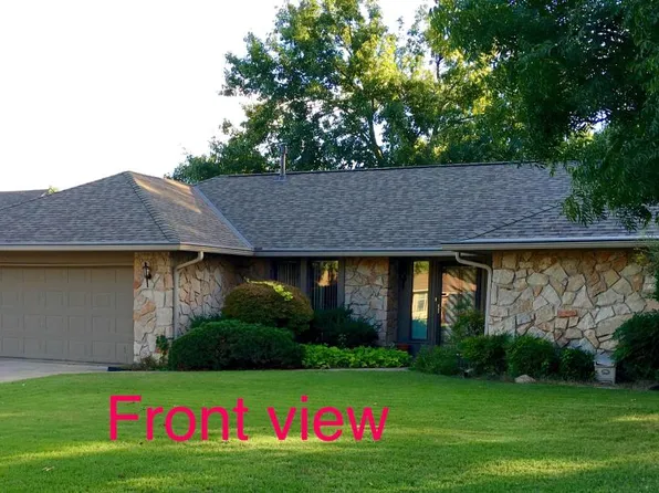 1900 Walking Sky Rd, Edmond, OK 73013