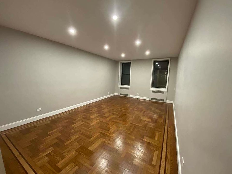 1st image of 1717 E 18th St APT 4H