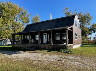 5764 E 200 North Rd, Sidell, IL 61876