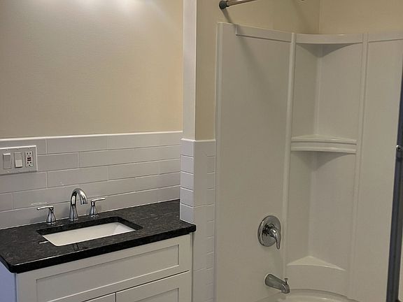 5th image of 60 Summer St #2