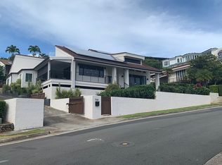 1526 Hoaaina St, Honolulu, HI 96821