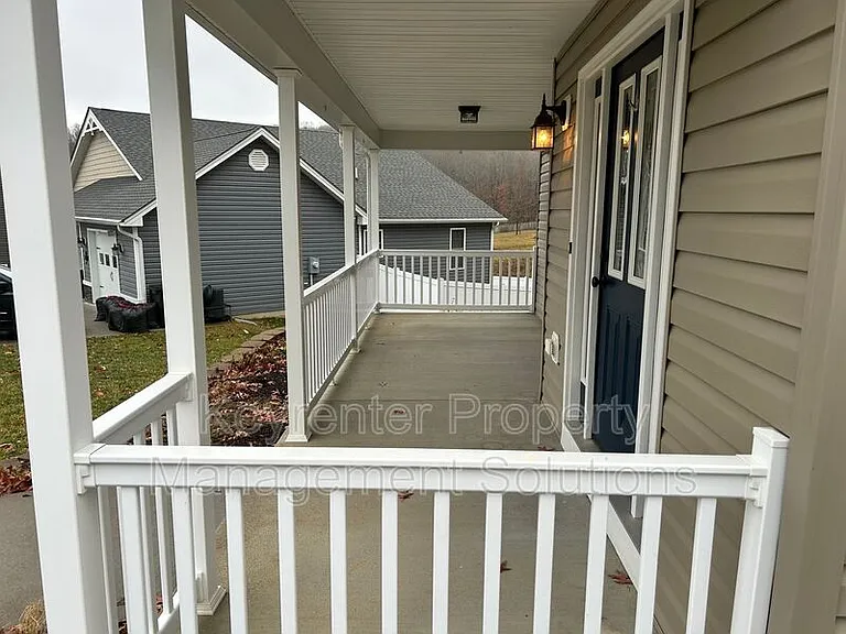 107 Oakstone Run — Photo 3
