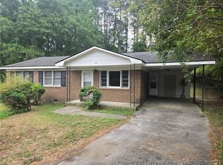 745 Rustland Dr, Fayetteville, NC 28301