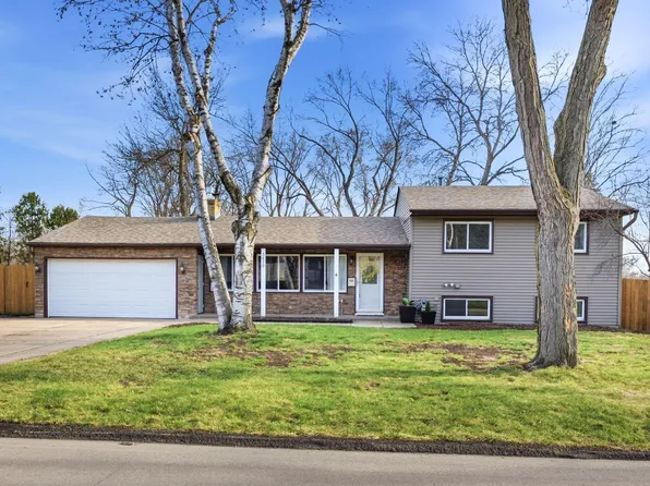 3670 Robinwood Ter, Minnetonka, MN 55305