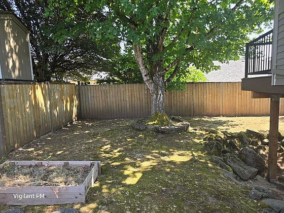 5th image of 2601 SE 150th Ave