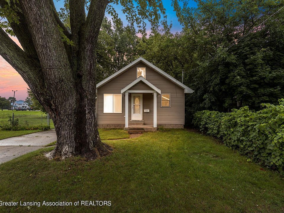 717 Vance St, Lansing, MI 48906 Zillow