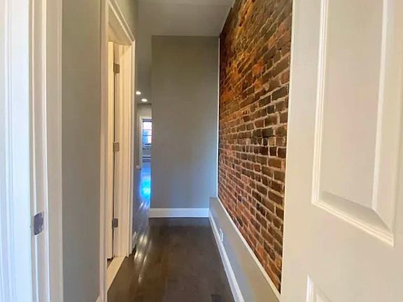 3rd image of 730 Sackett St APT 4L
