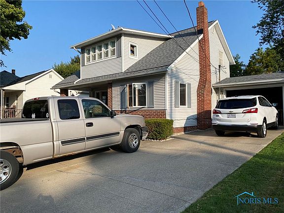 3rd image of 445 E Maumee Ave
