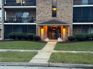 16749 Paxton Ave APT 1N, Tinley Park, IL 60477