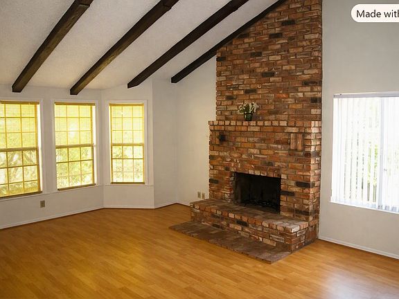 4th image of 4802 Grace Ave