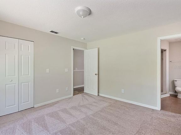 4th image of 3418 E Lambright St
