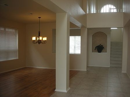 2nd image of 6571 Clydesdale Ct