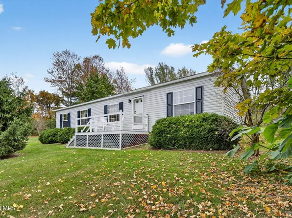 615 Longwoods Road, Buskirk, NY 12028