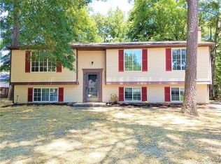 10430 Crumpets Ln, North Chesterfield, VA 23235