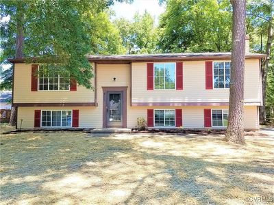 10430 Crumpets Ln, North Chesterfield, VA, 23235