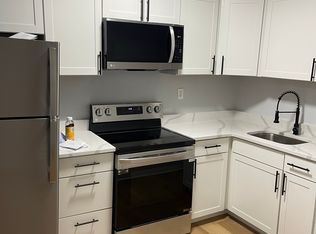 21 Whiting St APT 5, Lynn, MA 01902