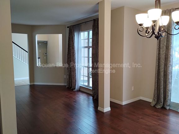 5th image of 27217 Breakers Dr